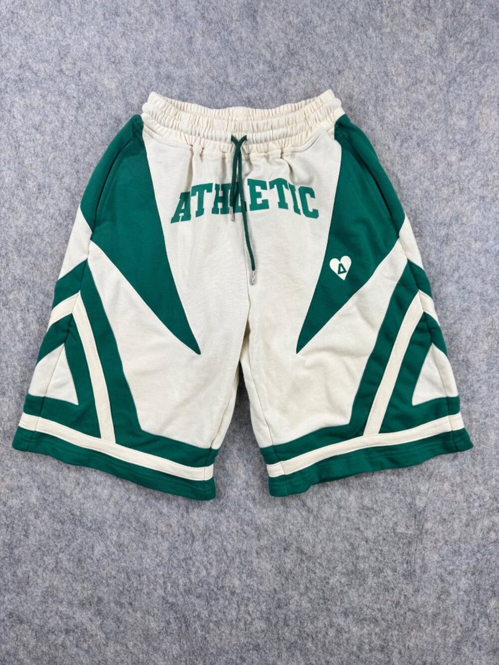 Aelfric Eden Sweat Shorts Sz M Cream Green Graphic Print Colorblock Basketball